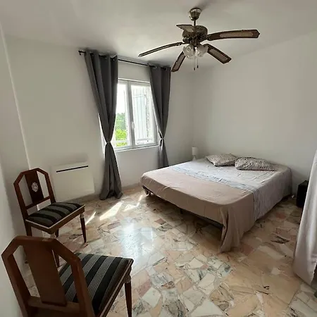 Ollioules, Au Coeur De La Pinede, Proche De La Villa *